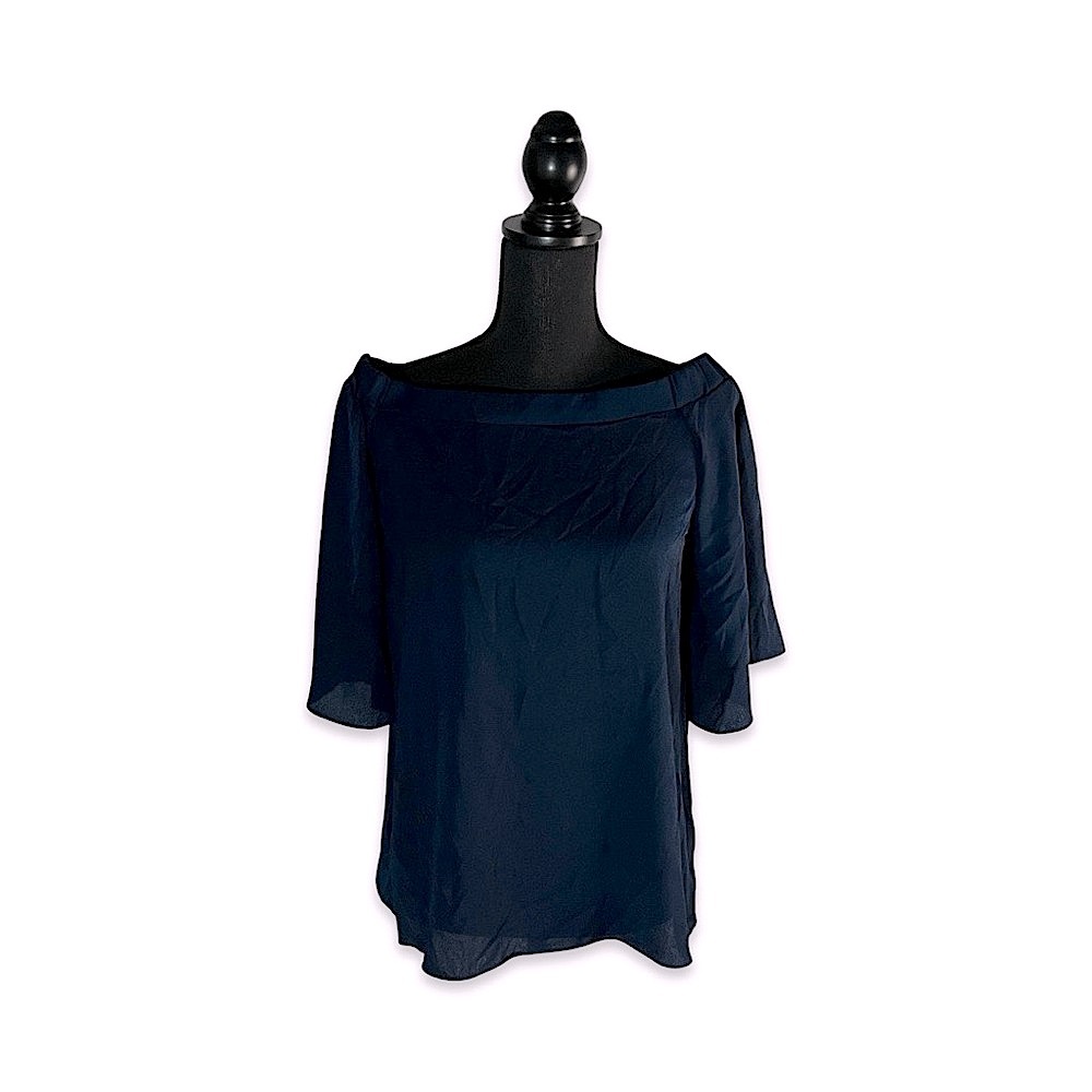 NWOT Goldspark Off the Shoulder Blouse with Flowy Sleeves Size Small
